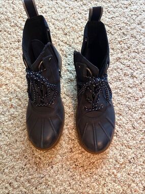 UGG Navy Lace-Up Ankle Duck Boots